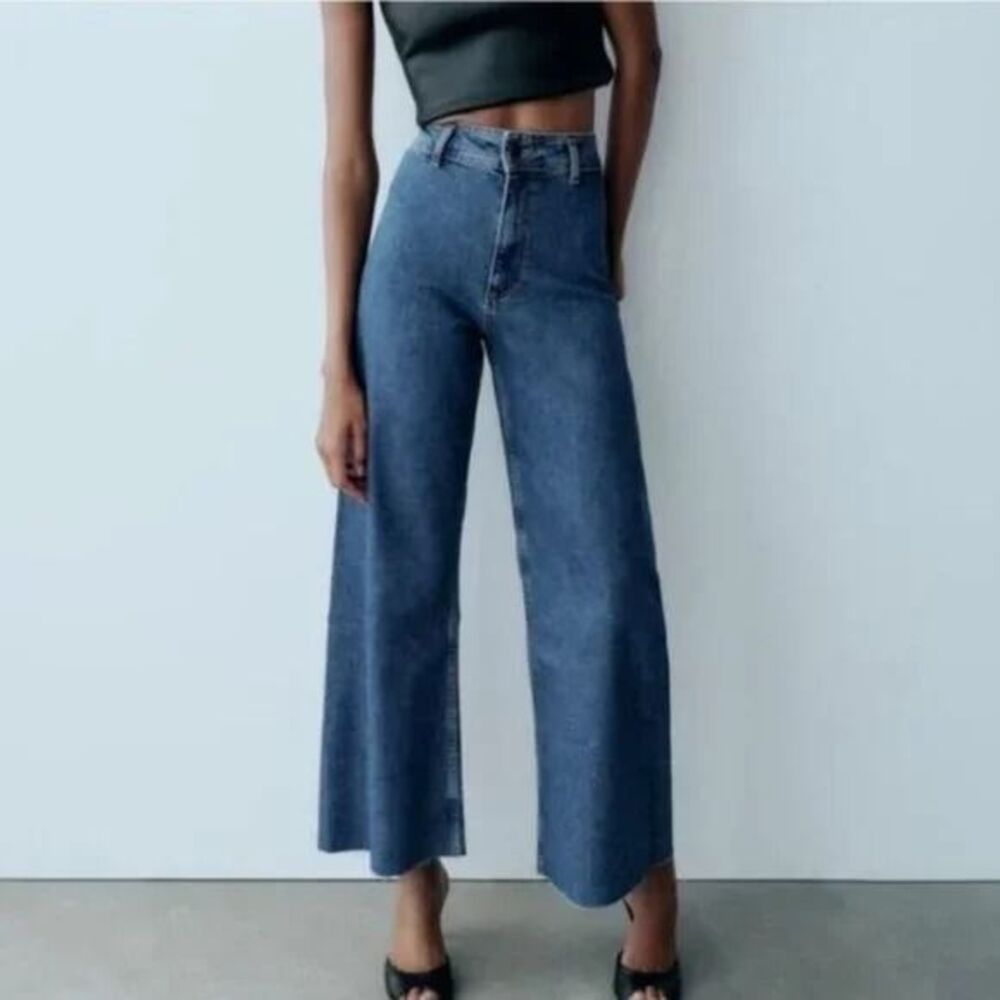 Zara Wide-Leg Flare Jeans in Blue